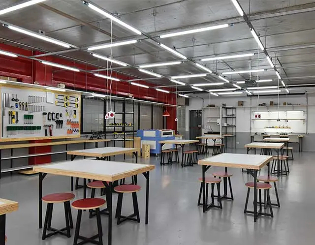 Espaço maker do Colégio Brasília